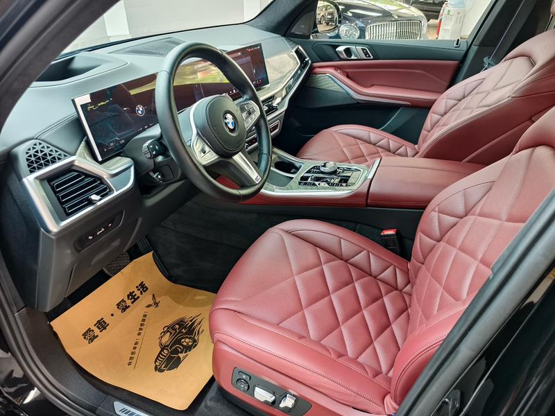BMW X5, 2025 — фото 9 из 12
