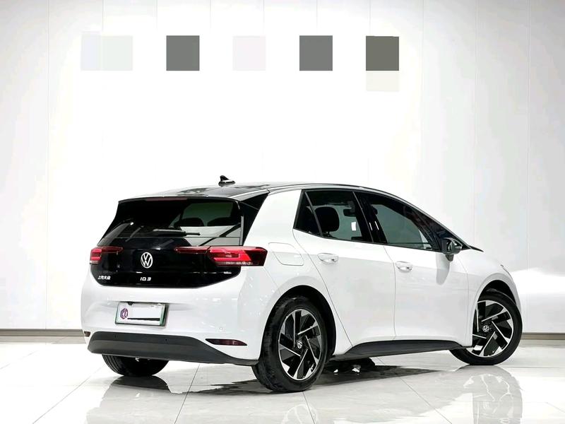 Volkswagen ID.3, 2024 — фото 4 из 10