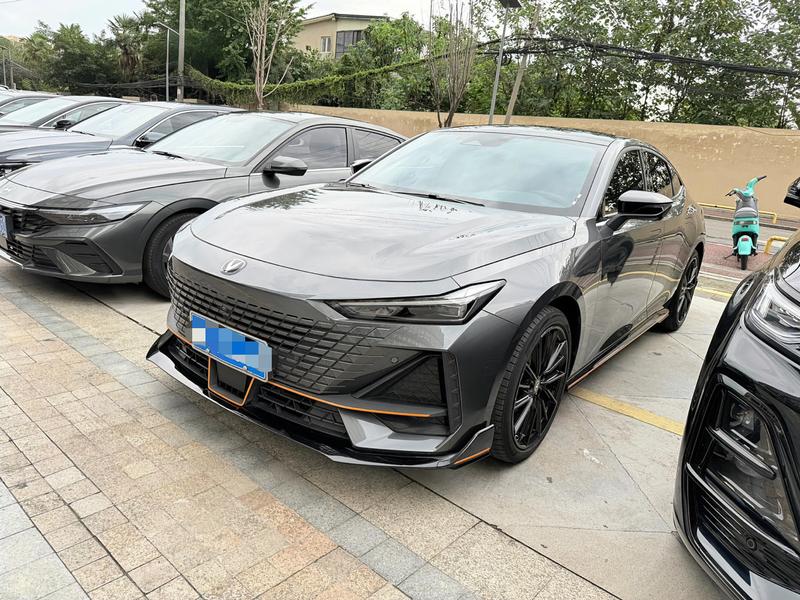 Changan UNI-V, 2023 — купить в Брянске под ключ