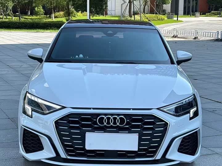 Audi A3, 2023 — фото 2 из 9