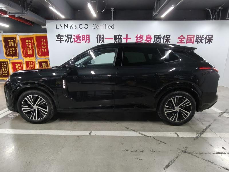 Lynk & Co 08 EM-P Hybrid, 2024 — фото 4 из 12