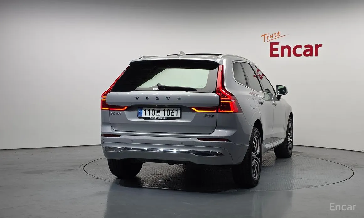 Volvo XC60, 2022 — фото 4 из 12