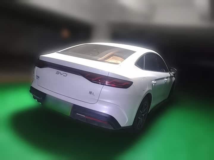 BYD Qin L, 2024 — фото 6 из 9