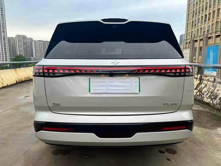 Dongfeng Yipai eπ 008, 2024 — фото 6 из 9
