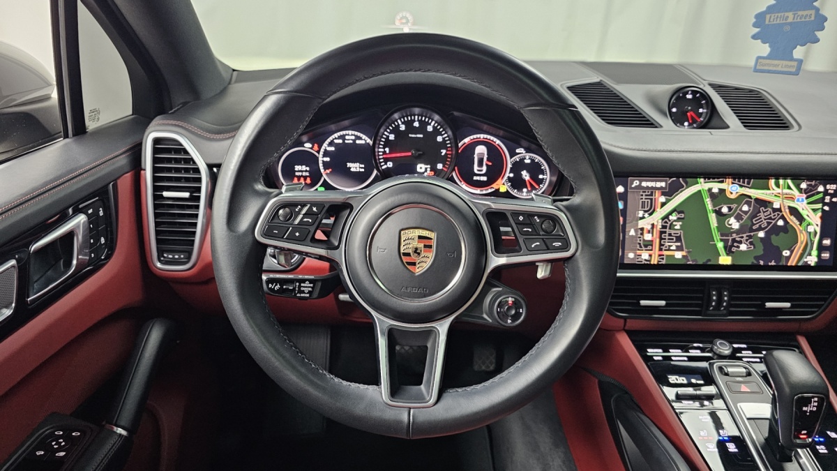 Porsche Cayenne, 2023 — фото 11 из 12