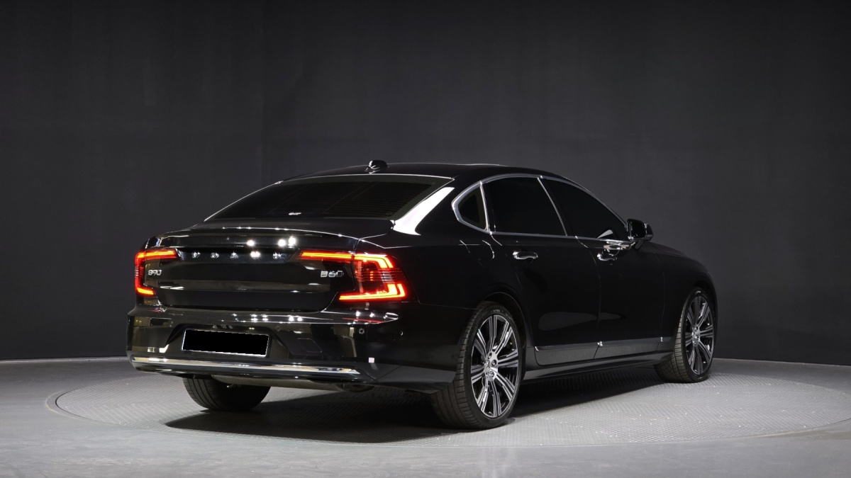 Volvo S90, 2022 — фото 2 из 12