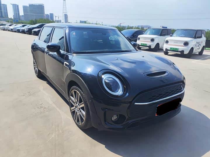 Mini Clubman, 2023 — фото 3 из 7