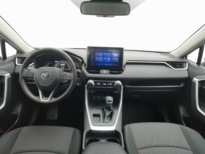 Toyota RAV4, 2022 — фото 5 из 9
