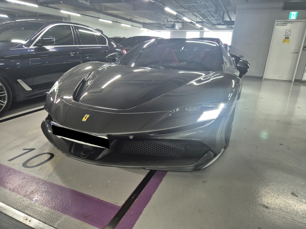 Ferrari SF90, 2023 — купить в Перми под ключ