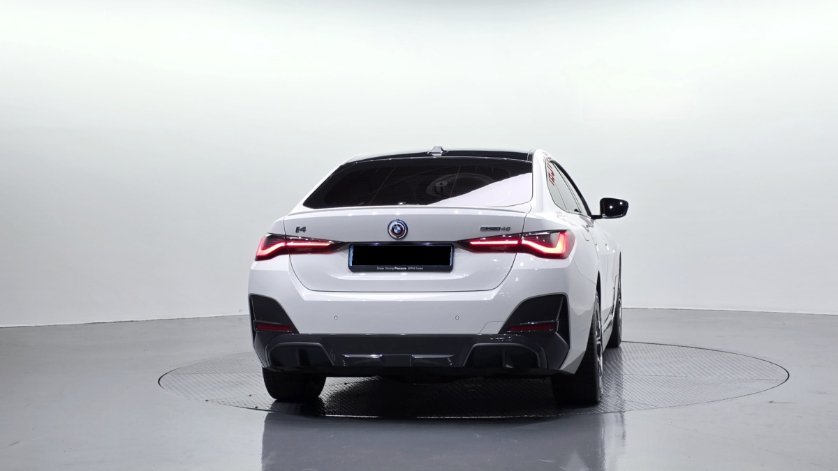 BMW i4, 2024 — фото 4 из 12