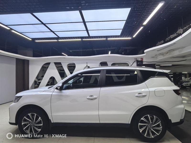Geely Vision X6, 2022 — фото 4 из 12