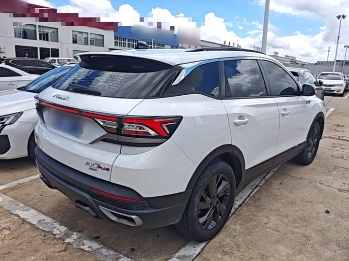 Dongfeng Aeolus AX7, 2022 — фото 7 из 9