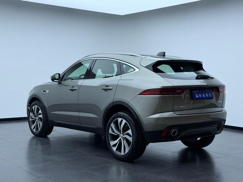 Jaguar E-Pace, 2023 — фото 4 из 12