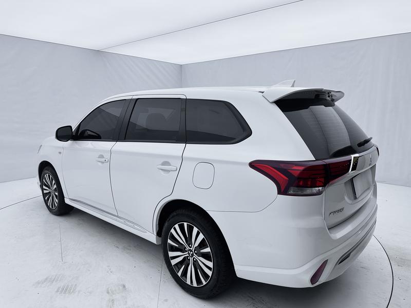 Mitsubishi Outlander, 2021 — фото 5 из 12
