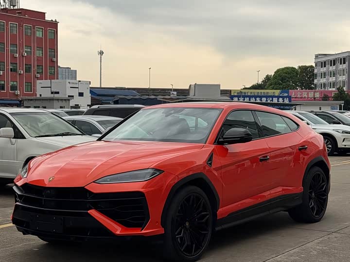 Lamborghini Urus SE, 2026 — купить в Туле под ключ