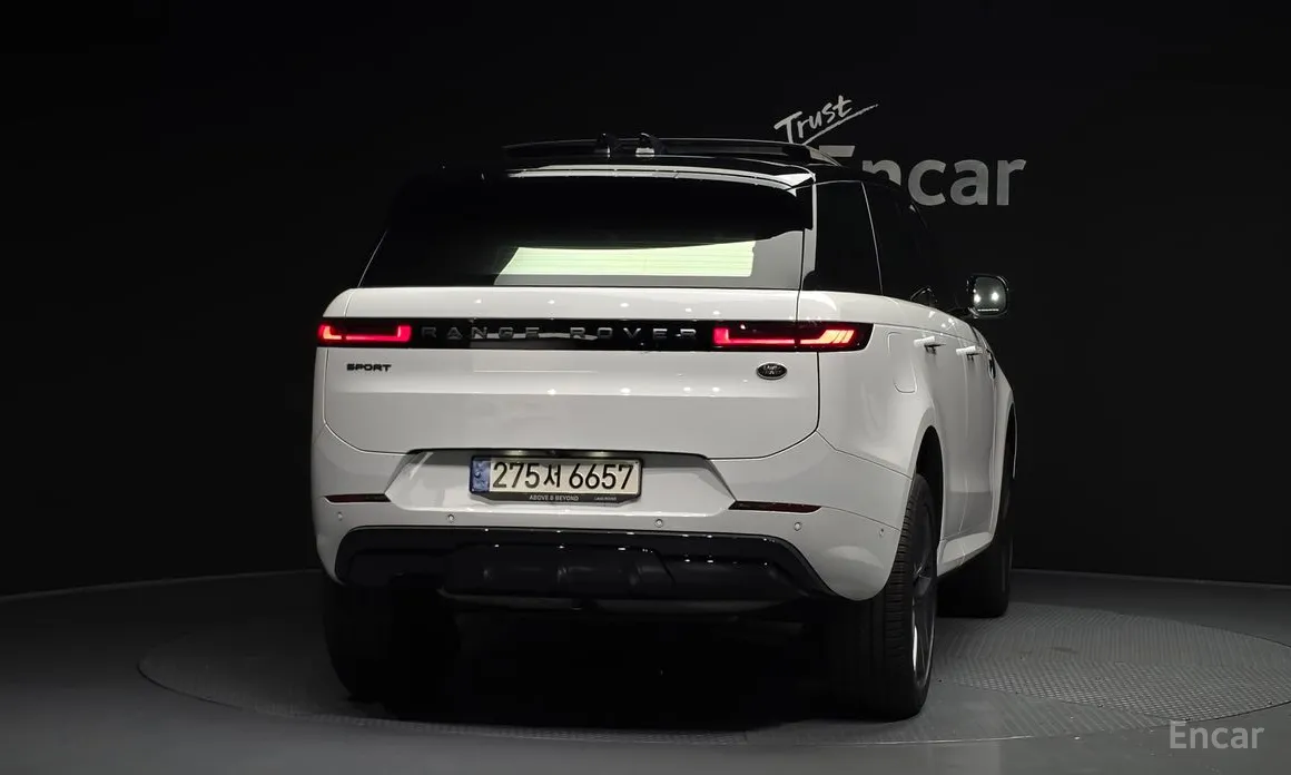 Land Rover Range Rover Sport, 2023 — фото 4 из 12