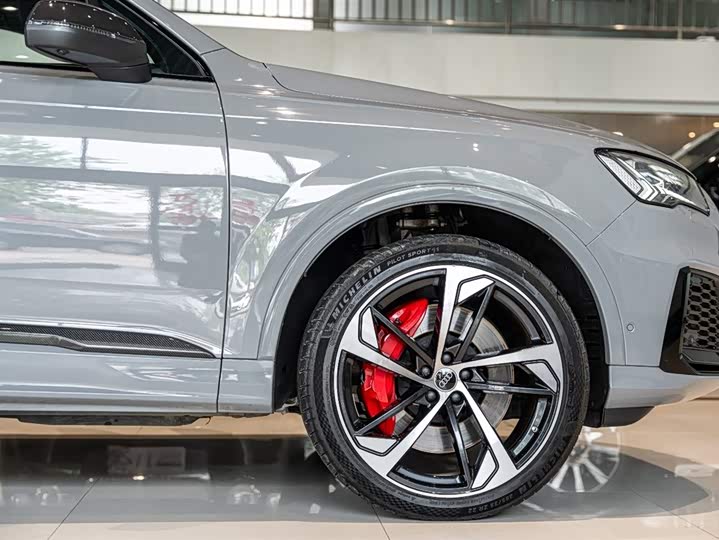 Audi SQ7, 2023 — фото 5 из 9