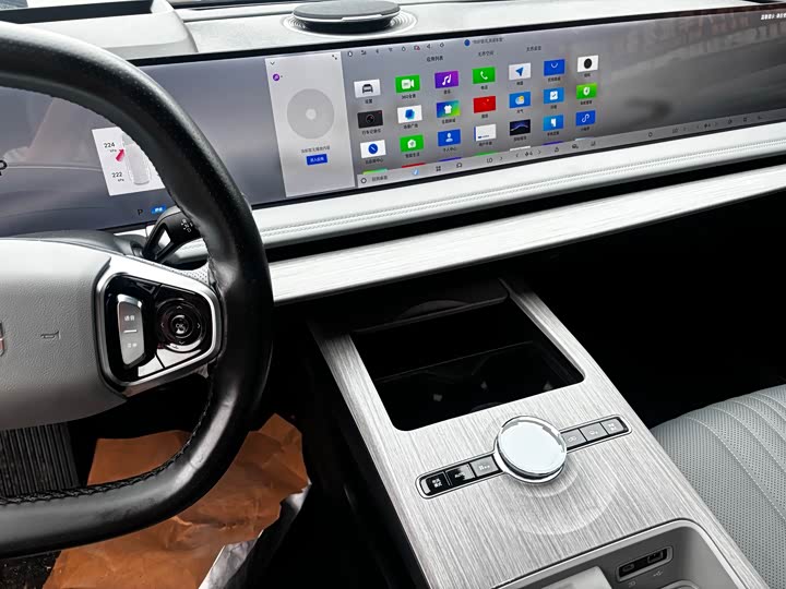 Geely Galaxy E8, 2024 — фото 4 из 9