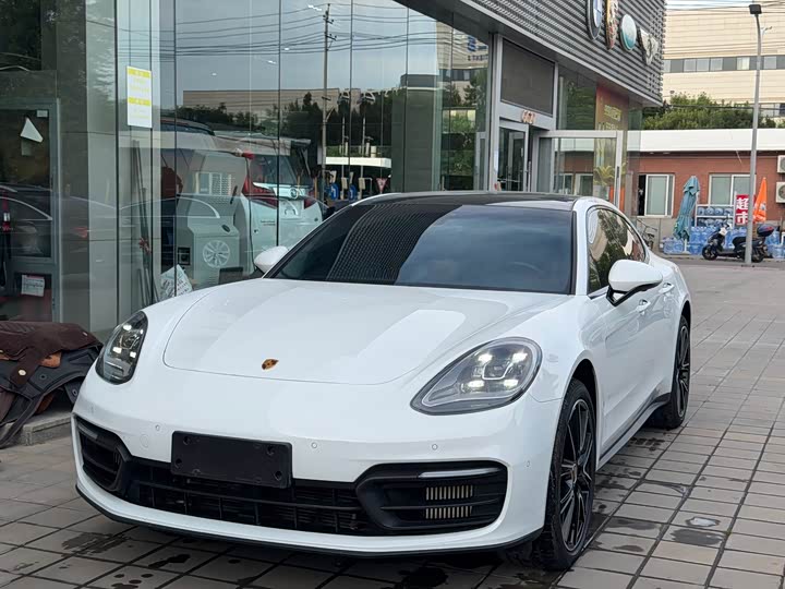 Porsche Panamera, 2022 — купить в Воронеже под ключ