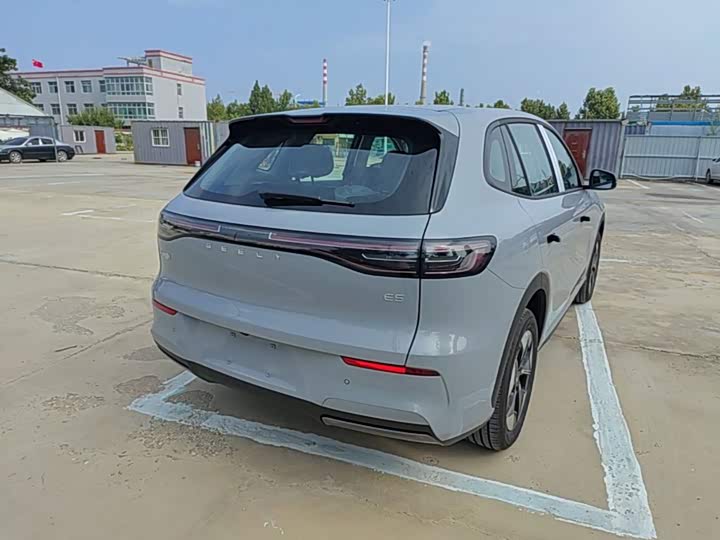 Geely Galaxy E5, 2026 — фото 7 из 9