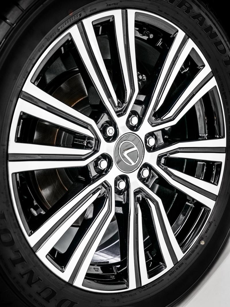 Lexus LX, 2026 — фото 3 из 12