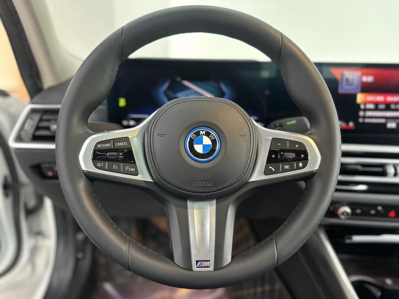 BMW i3, 2023 — фото 7 из 12
