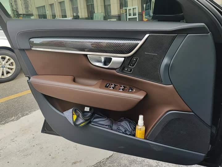 Volvo S90, 2023 — фото 7 из 9