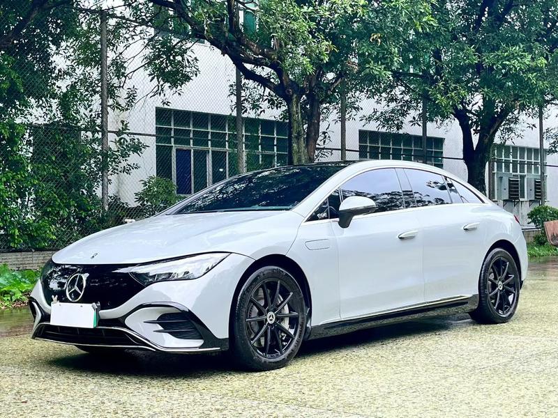 Mercedes-Benz EQE, 2023 — купить в Твери под ключ