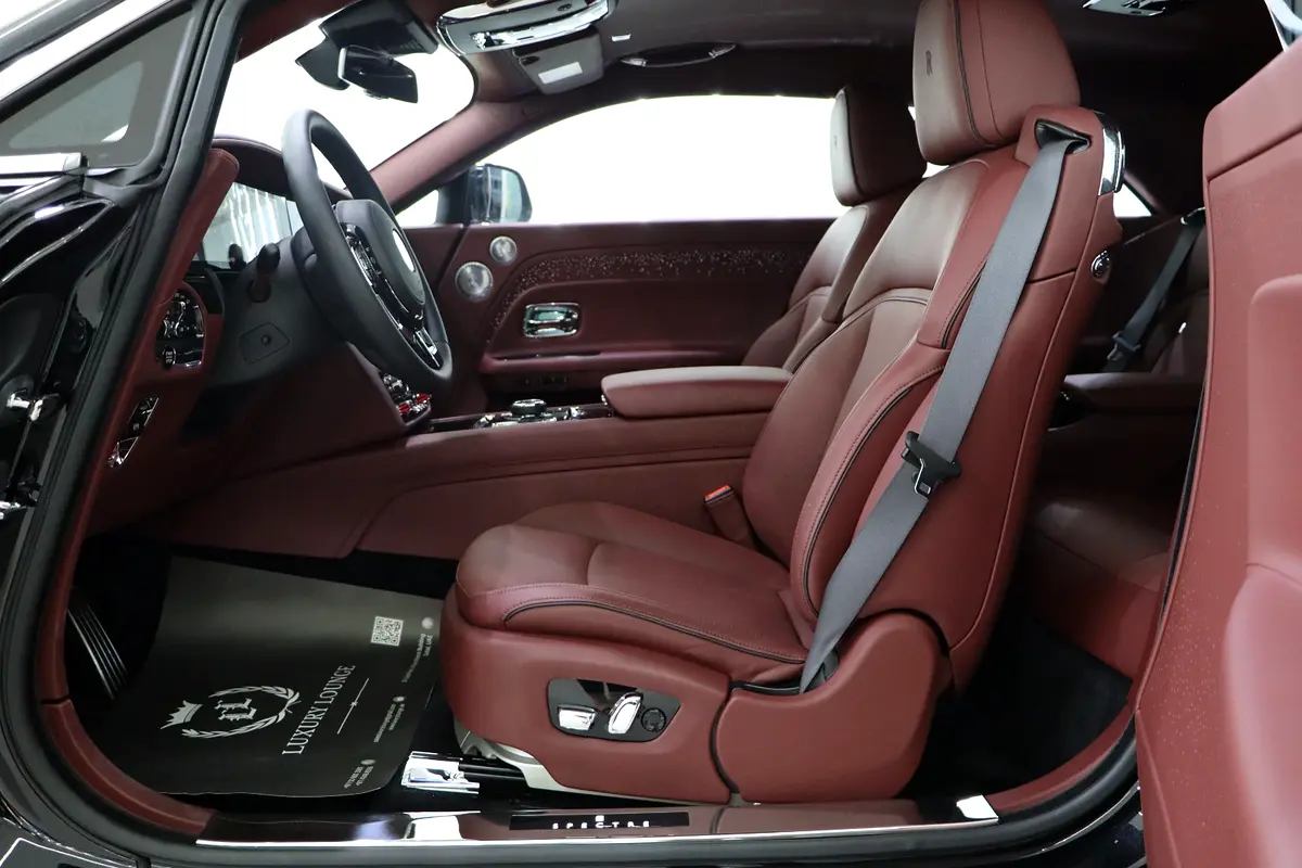 Rolls-Royce Spectre, 2025 — фото 7 из 10