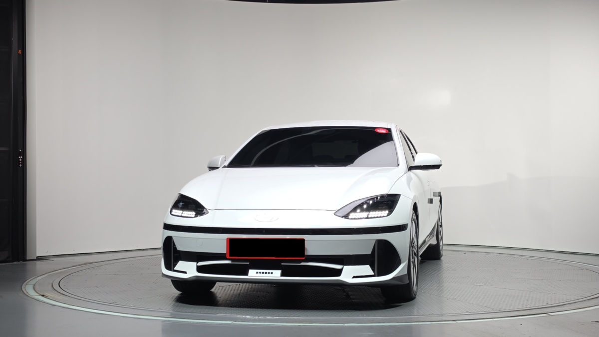 Hyundai Ioniq 6, 2024 — фото 3 из 12