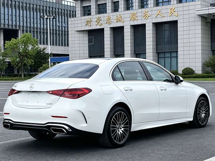 Mercedes-Benz C-Class, 2026 — фото 8 из 9