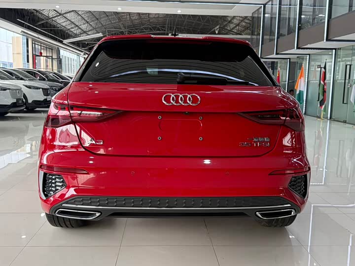 Audi A3, 2023 — фото 5 из 9