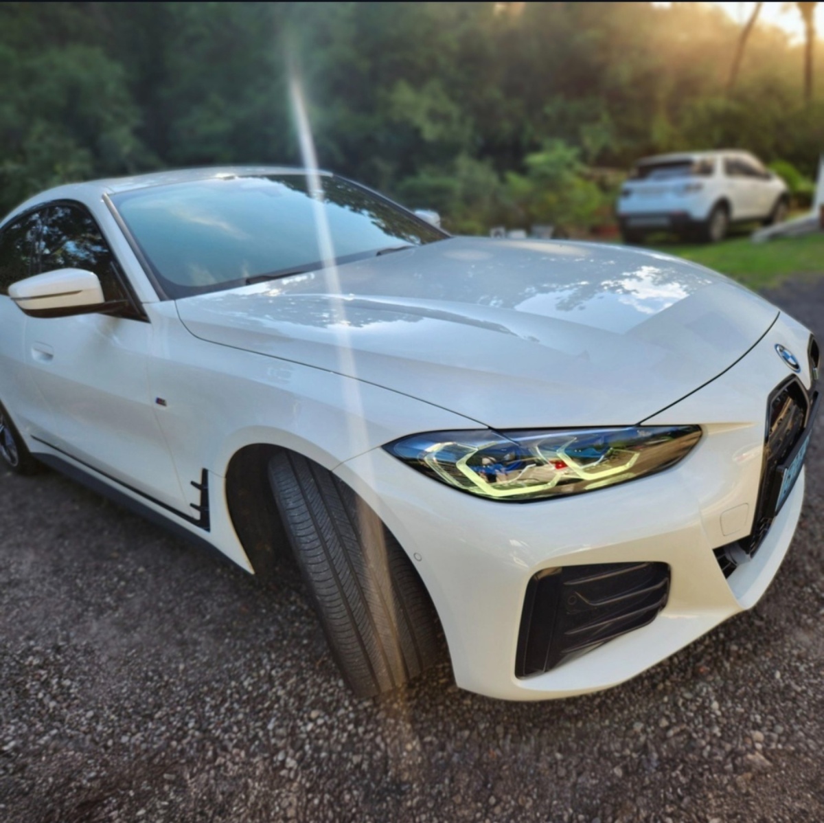 BMW i4, 2022 — фото 3 из 10
