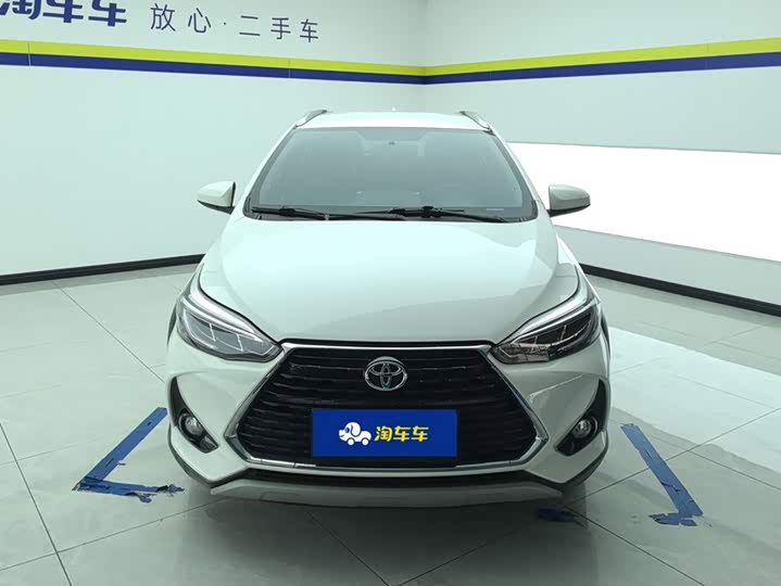 Toyota Yaris L Hatchback, 2022 — фото 2 из 9