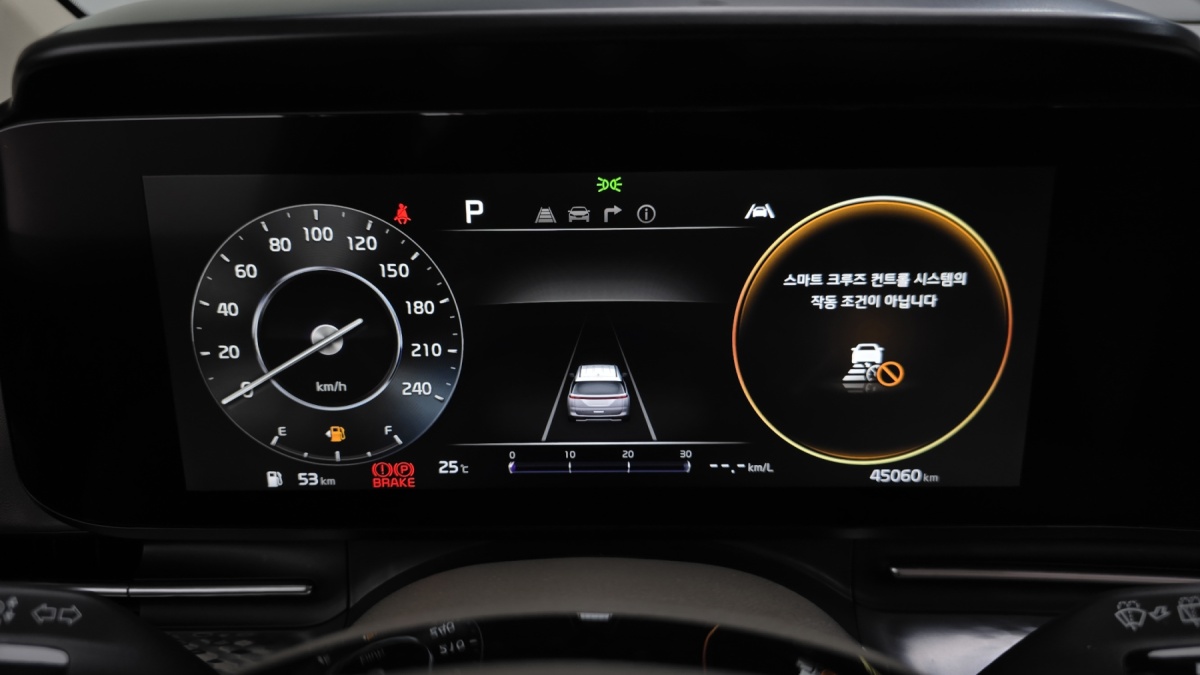 Kia Carnival, 2021 — фото 7 из 12