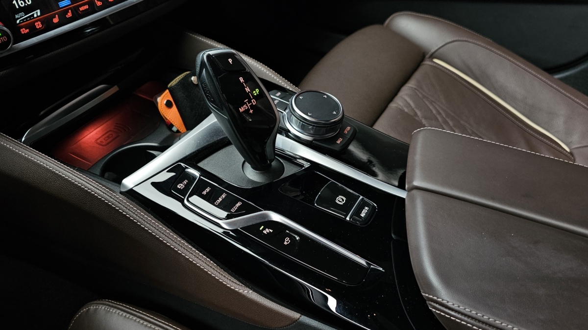 BMW 5 Series, 2023 — фото 9 из 12