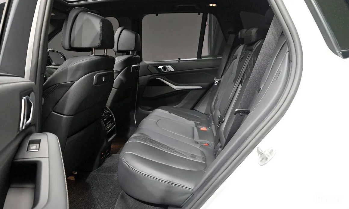 BMW X5, 2024 — фото 12 из 12