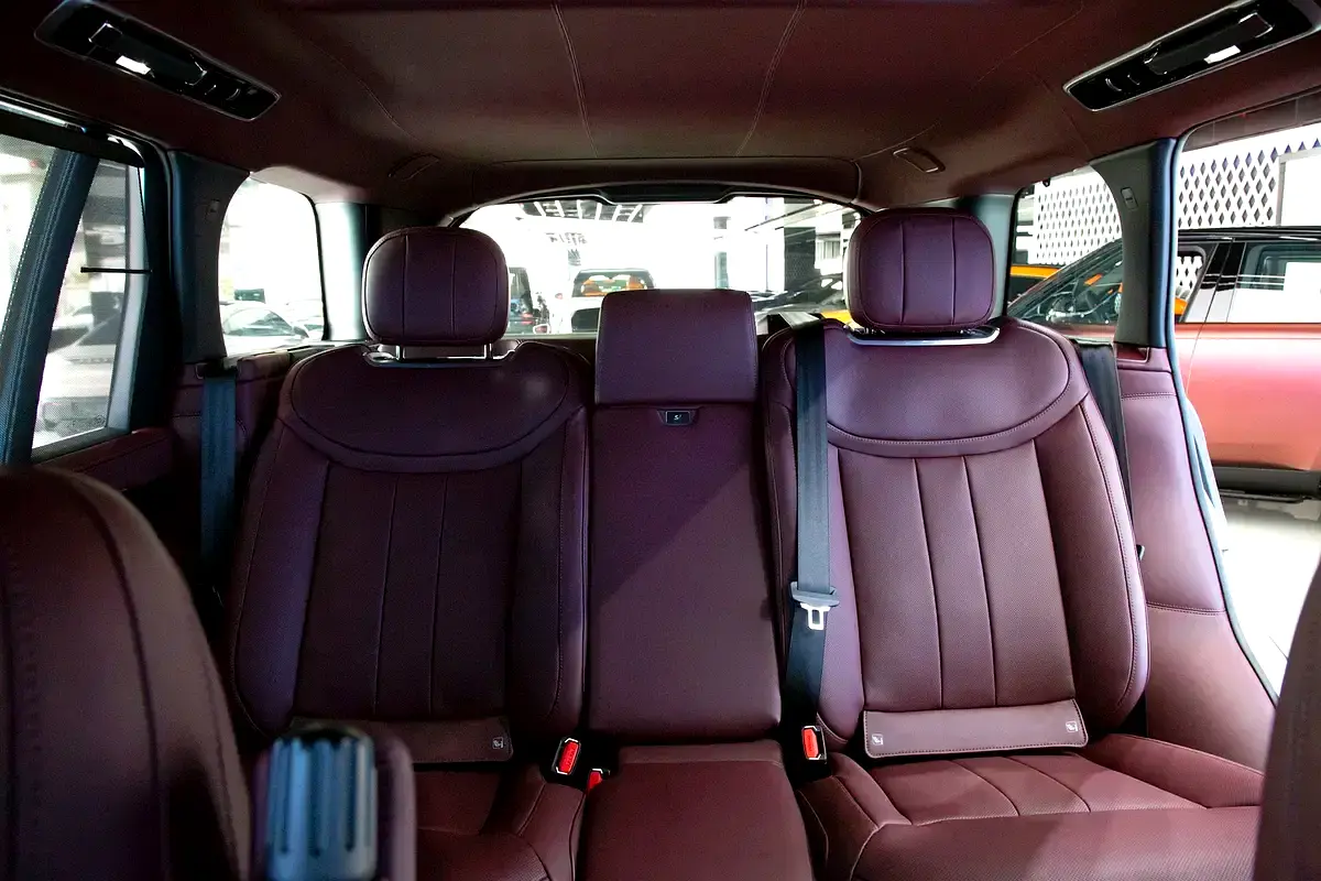 Land Rover Range Rover, 2023 — фото 9 из 10
