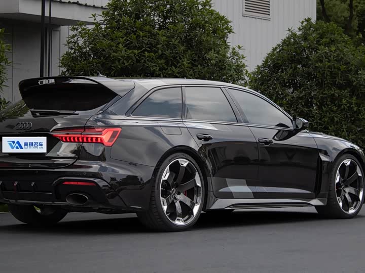 Audi RS 6, 2025 — фото 3 из 9