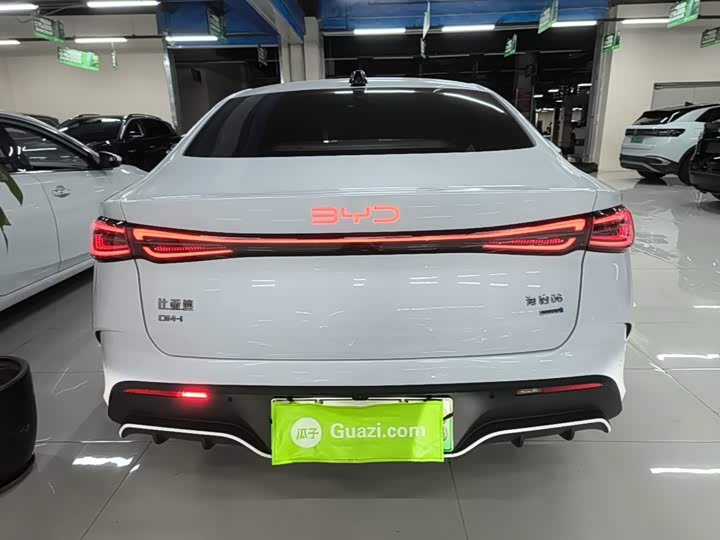 BYD Seal 06 Hybrid/EV, 2025 — фото 6 из 9