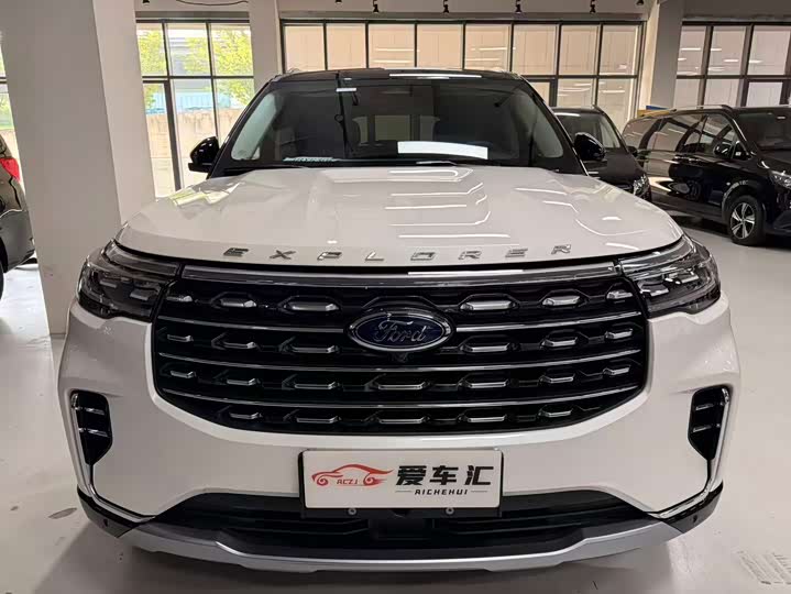 Ford Explorer, 2025 — фото 2 из 9