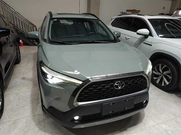 Toyota Corolla Cross, 2021 — фото 3 из 9