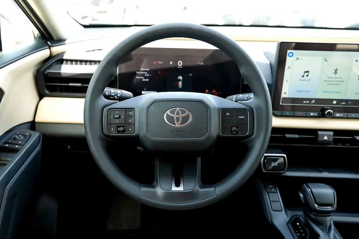 Toyota Rav 4, 2026 — фото 8 из 10