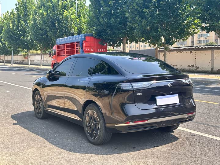 GAC Hyptec HT, 2025 — фото 7 из 9