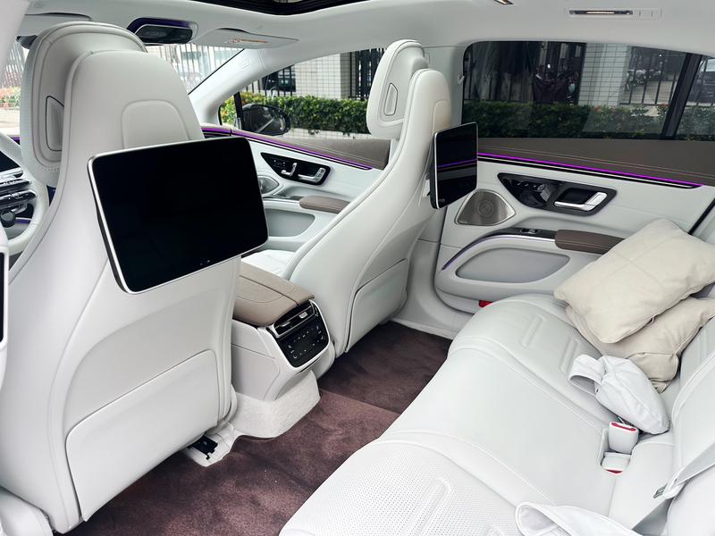 Mercedes-Benz EQS AMG, 2024 — фото 12 из 12