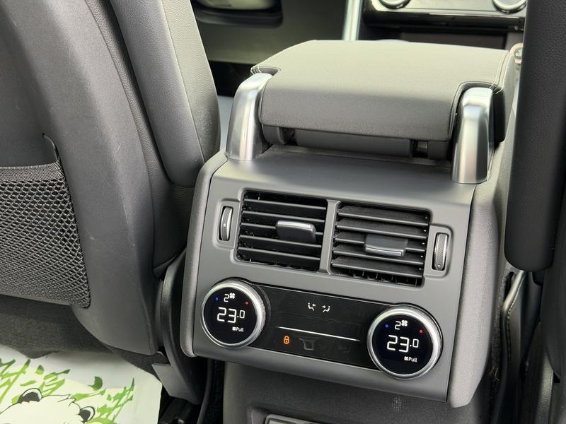 Land Rover Discovery, 2023 — фото 9 из 12