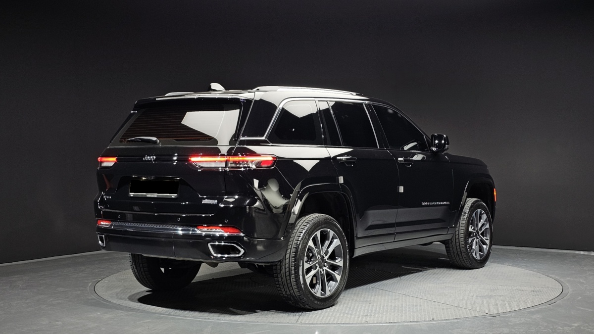 Jeep Cherokee, 2023 — фото 2 из 12