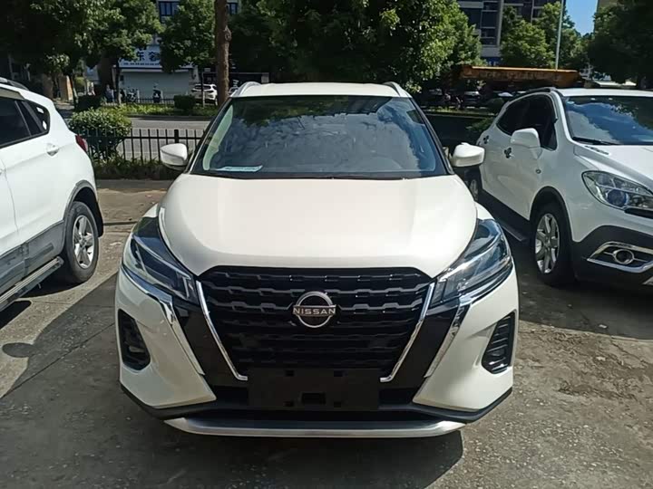 Nissan Kicks, 2023 — фото 3 из 9
