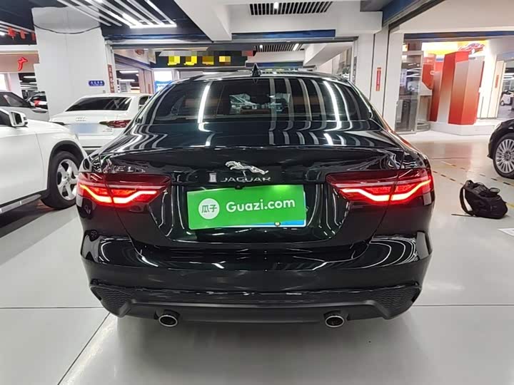 Jaguar XE L, 2024 — фото 6 из 9