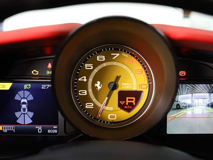 Ferrari F8, 2021 — фото 5 из 9